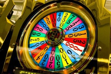 Our roulette layout shows result history near the table. Our roulette table layout with result history panel